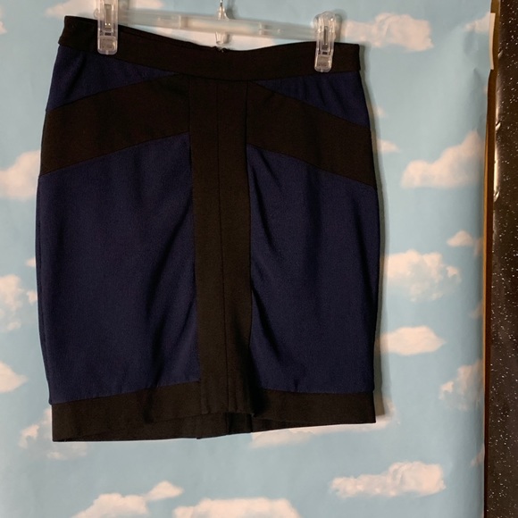 BCBGeneration-Navy Blue & Black Mini Skirt size 10 - Picture 2 of 6